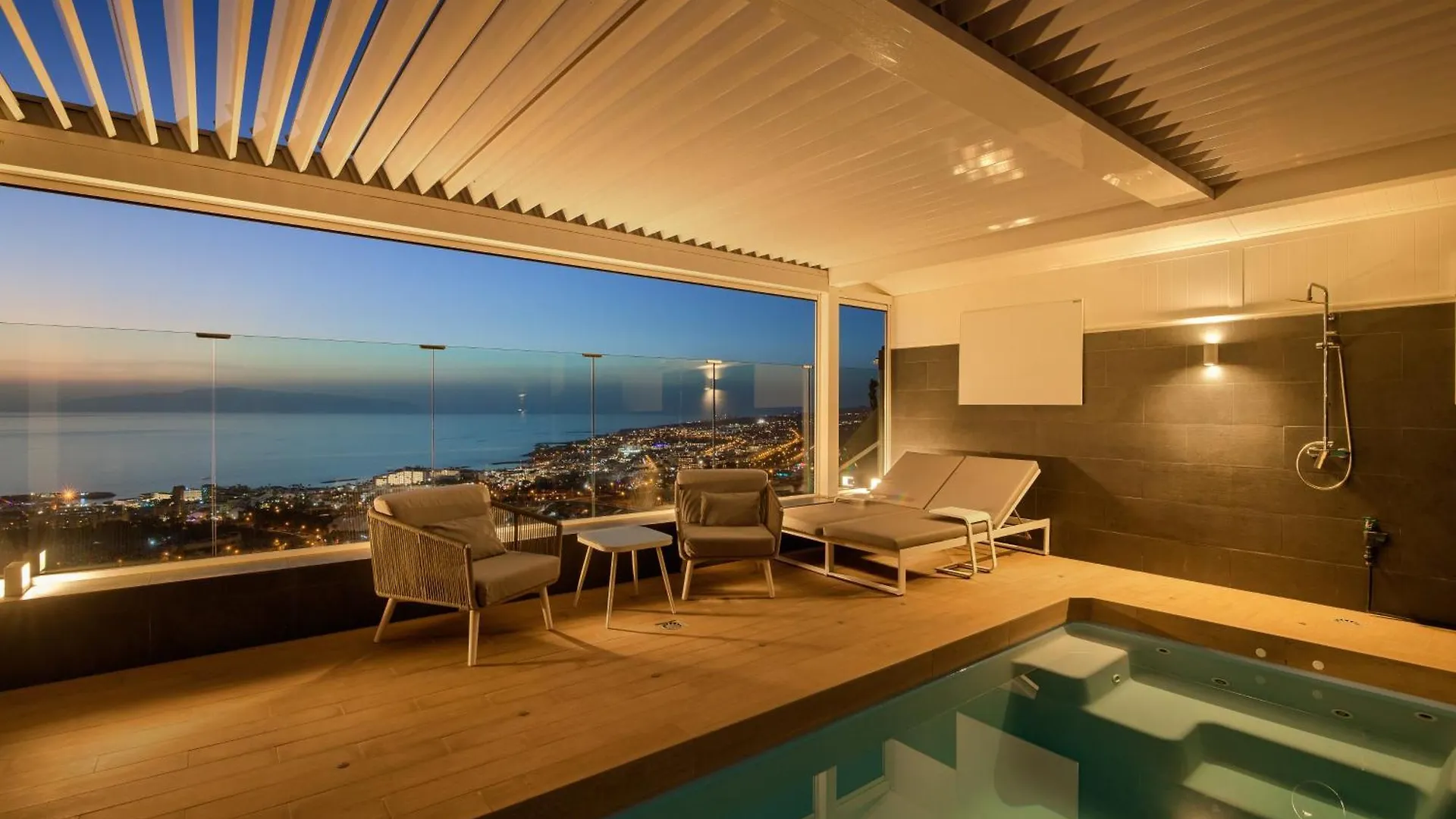 Luxury Private Villa With Heated Pool And Amazing Ocean View Costa Adeje  Španělsko